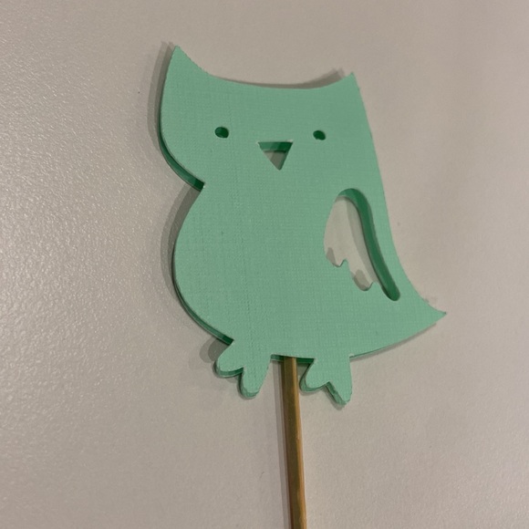 Handmade green owl cupcake toppers. Very sturdy. 12 peices. - Picture 3 of 4